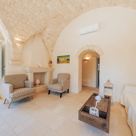 Helloapulia - Family Trulli Pumo Bianco Villa Ceglie Messapica